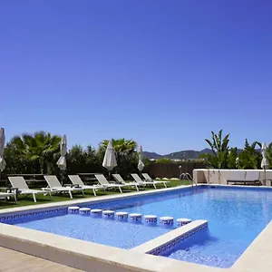 3* Aparthotel Escondidos Ibiza